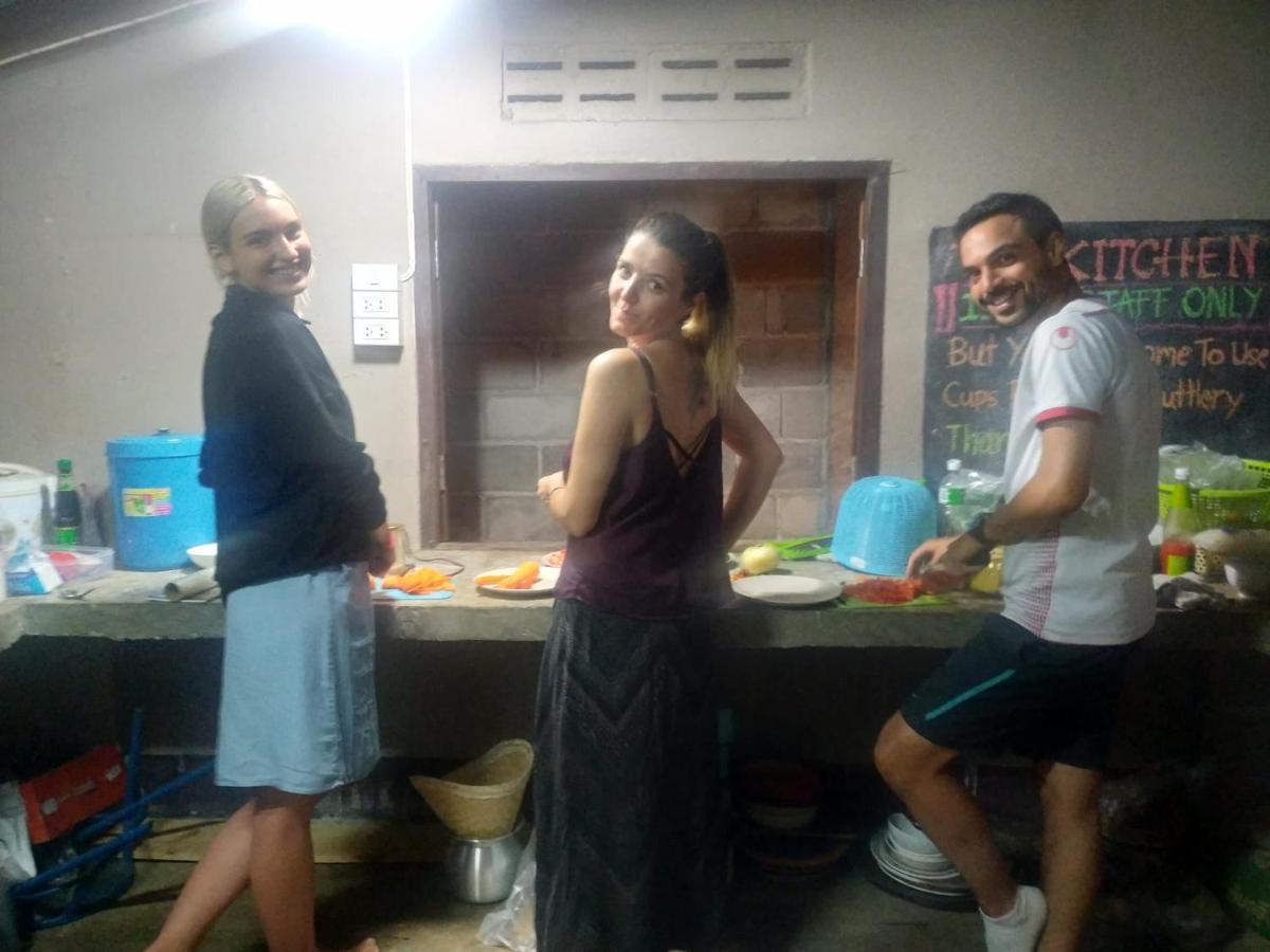 Sunny Hostel Пай Экстерьер фото